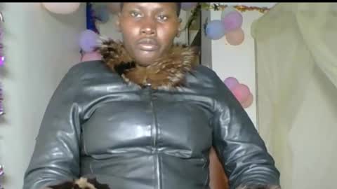 chocolate sabrina24 online show from 12/20/25, 07:10