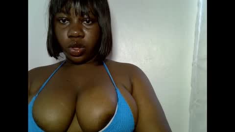 Snapshot of chocolateassgirl61 chatting on 09/24/25, 12:52 chocolateassgirl61 online show from 09/24/25, 12:52