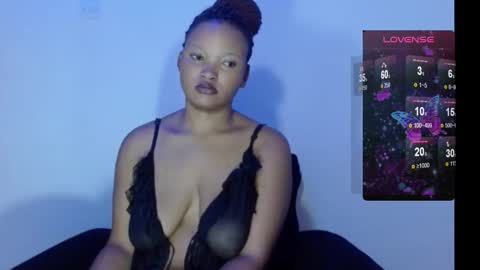 chocolatemilkebony online show from 02/26/25, 07:53