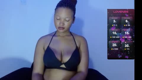 chocolatemilkebony online show from 03/01/25, 07:08