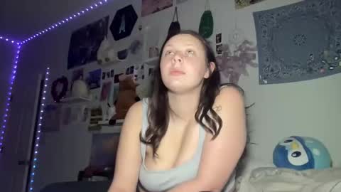 Snapshot of chocolatevanillaswirl3 chatting on 02/10/26, 01:43 chocolatevanillaswirl3 online show from 02/10/26, 01:43