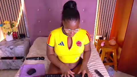   online show from 07/04/26, 06:19