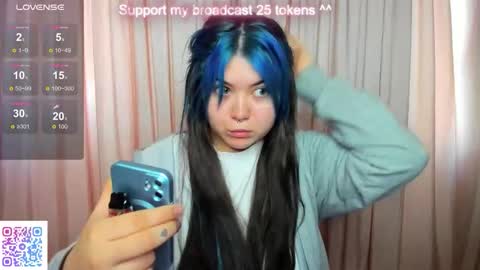 Snapshot of choe_bliss chatting on 09/17/25, 02:13 choe_bliss online show from 09/17/25, 02:13