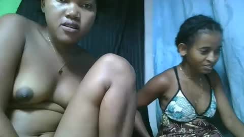 Snapshot of chololatblonde chatting on 02/13/26, 11:34 chololatblonde online show from 02/13/26, 11:34