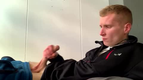 Johnny online show from 04/19/26, 03:22