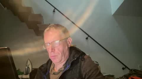 choupipat1 online show from 10/14/25, 06:58