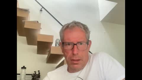 Snapshot of choupipat1 chatting on 06/08/26, 03:23 choupipat1 online show from 06/08/26, 03:23