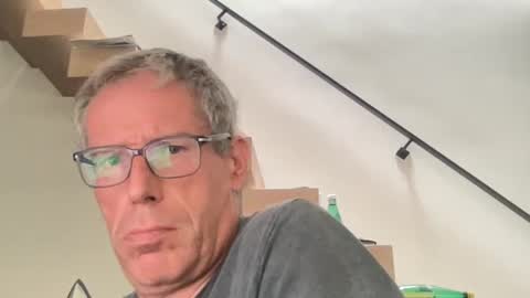 Snapshot of choupipat1 chatting on 06/15/26, 10:17 choupipat1 online show from 06/15/26, 10:17