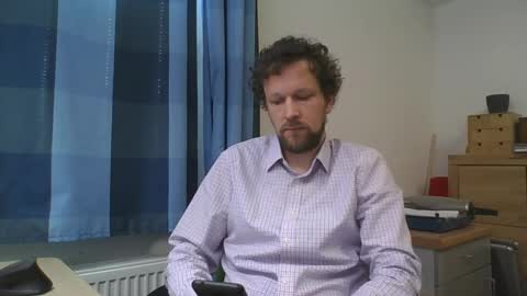 chr35is09 online show from 03/05/25, 07:49