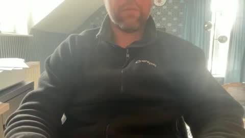 Snapshot of chris13abcd chatting on 01/06/26, 12:42 chris13abcd online show from 01/06/26, 12:42