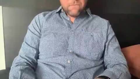 Snapshot of chris13abcd chatting on 04/21/26, 10:32 chris13abcd online show from 04/21/26, 10:32