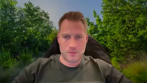 Christian online show from 10/15/25, 09:04