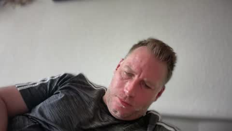 Snapshot of chris2024x chatting on 06/18/26, 10:52 Christian online show from 06/18/26, 10:52