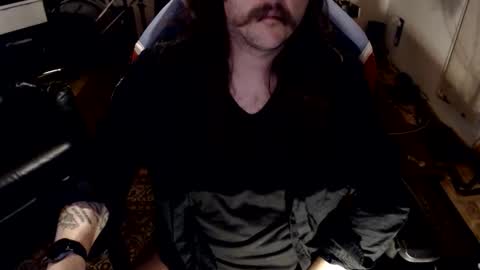 Chris online show from 04/09/26, 01:49