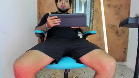 Snapshot of chris_evans00 chatting on 02/20/26, 12:16 chris_evans00 online show from 02/20/26, 12:16