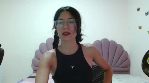 Snapshot of chris_gil785 chatting on 01/07/25, 03:46 Christal Gil online show from 01/07/25, 03:46