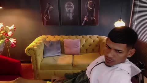 chris online show from 06/26/26, 07:29