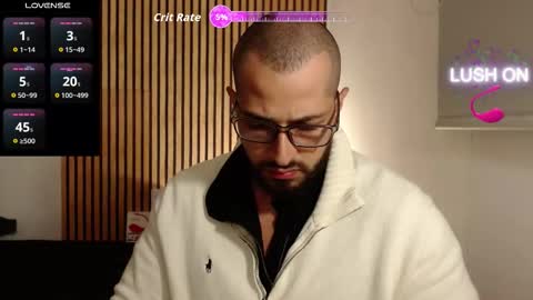 cris         Twitter magnum101010 insta magnumc20 online show from 10/13/25, 12:32