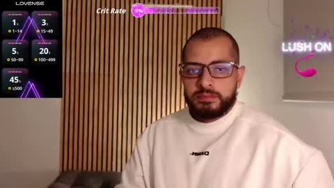 cris         Twitter magnum101010 insta magnumc20 online show from 12/16/25, 10:26