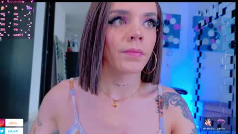 juli   Instagram july rv17 - Twitter juli rv17     online show from 03/02/25, 03:59