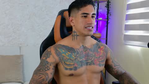 Snapshot of chris_reilly chatting on 01/04/25, 07:34 chris reilly online show from 01/04/25, 07:34