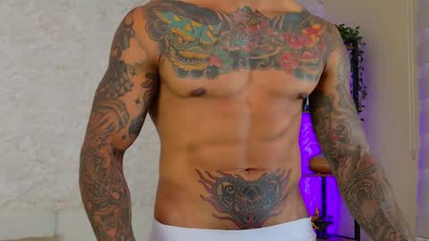 Snapshot of chris_reilly chatting on 02/20/25, 10:48 chris reilly online show from 02/20/25, 10:48