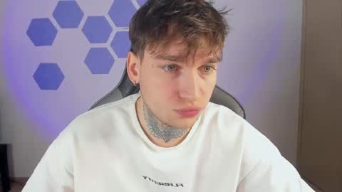 Chris Tyson online show from 01/19/25, 04:22