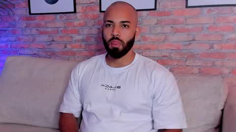 Chris Varden online show from 04/11/26, 02:43