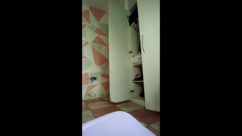 chrisalejandr0896 online show from 04/03/26, 07:45