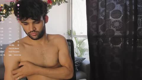 Im Chirs IM MODEL INDEPENDT online show from 12/09/24, 06:25