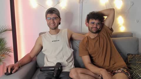 Im Chirs IM MODEL INDEPENDT online show from 01/24/25, 03:22