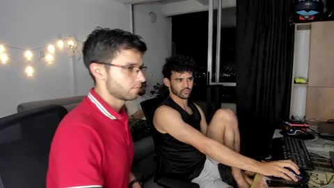 Im Chirs IM MODEL INDEPENDT online show from 02/05/25, 02:19