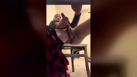 Snapshot of chrisb1981 chatting on 01/09/26, 08:43 KING YAMMY online show from 01/09/26, 08:43