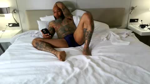 Snapshot of chrisb1981 chatting on 02/08/26, 01:58 KING YAMMY online show from 02/08/26, 01:58