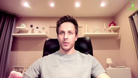 Snapshot of chriscarrey chatting on 12/13/24, 02:43 Chris online show from 12/13/24, 02:43