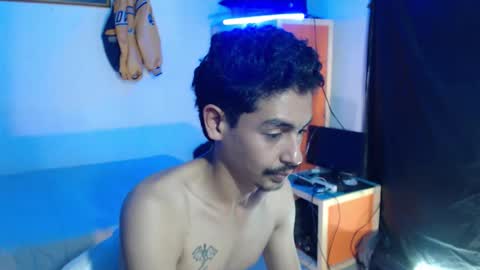 chrisisaak online show from 11/17/25, 06:14