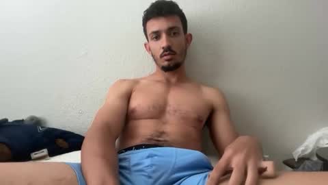 chrislover2125 online show from 04/22/26, 05:47