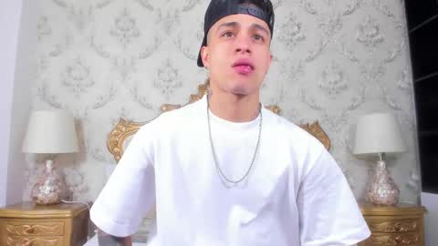 Snapshot of chrismckay_ chatting on 12/02/25, 06:58 Chris online show from 12/02/25, 06:58