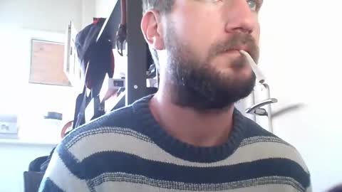 Snapshot of chrismipa1996 chatting on 10/29/25, 01:57 Chris online show from 10/29/25, 01:57