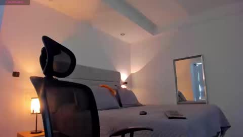 chrismorgan24 online show from 09/08/25, 05:23