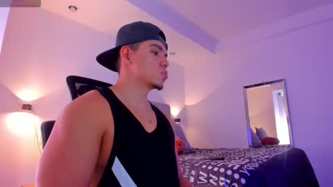 chrismorgan24 online show from 10/20/25, 03:45