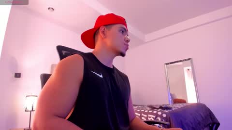 chrismorgan24 online show from 11/11/25, 07:03