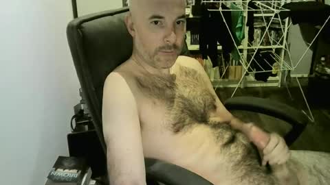 Snapshot of chrisprngr chatting on 06/15/26, 05:26 chrisprngr online show from 06/15/26, 05:26