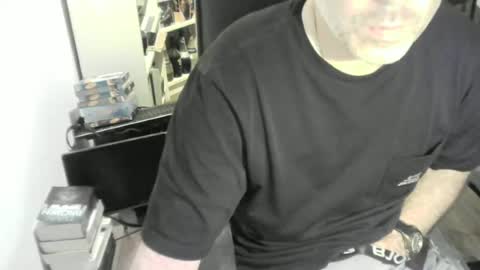 Snapshot of chrisprngr chatting on 06/25/26, 06:12 chrisprngr online show from 06/25/26, 06:12
