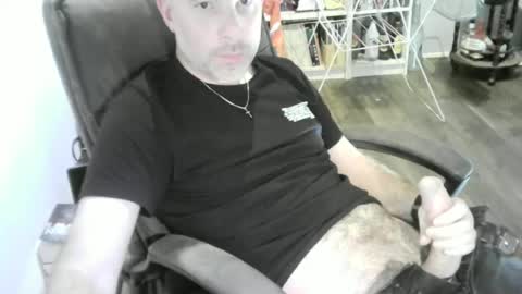 Snapshot of chrisprngr chatting on 07/09/26, 04:00 chrisprngr online show from 07/09/26, 04:00