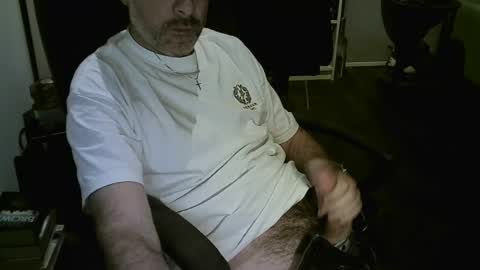 Snapshot of chrisprngr chatting on 07/28/26, 06:20 chrisprngr online show from 07/28/26, 06:20