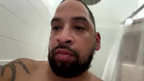 chrisr4203 online show from 12/18/25, 01:00