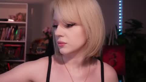 Snapshot of chriss_foxx chatting on 07/29/26, 03:43 chriss_foxx online show from 07/29/26, 03:43