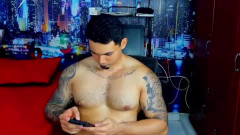 Snapshot of chriss_stewart2 chatting on 10/08/25, 02:09 Chriss Stewart online show from 10/08/25, 02:09