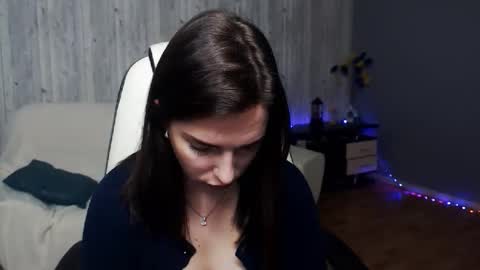 Snapshot of chrisssstaylor chatting on 11/14/25, 09:08 Christi online show from 11/14/25, 09:08